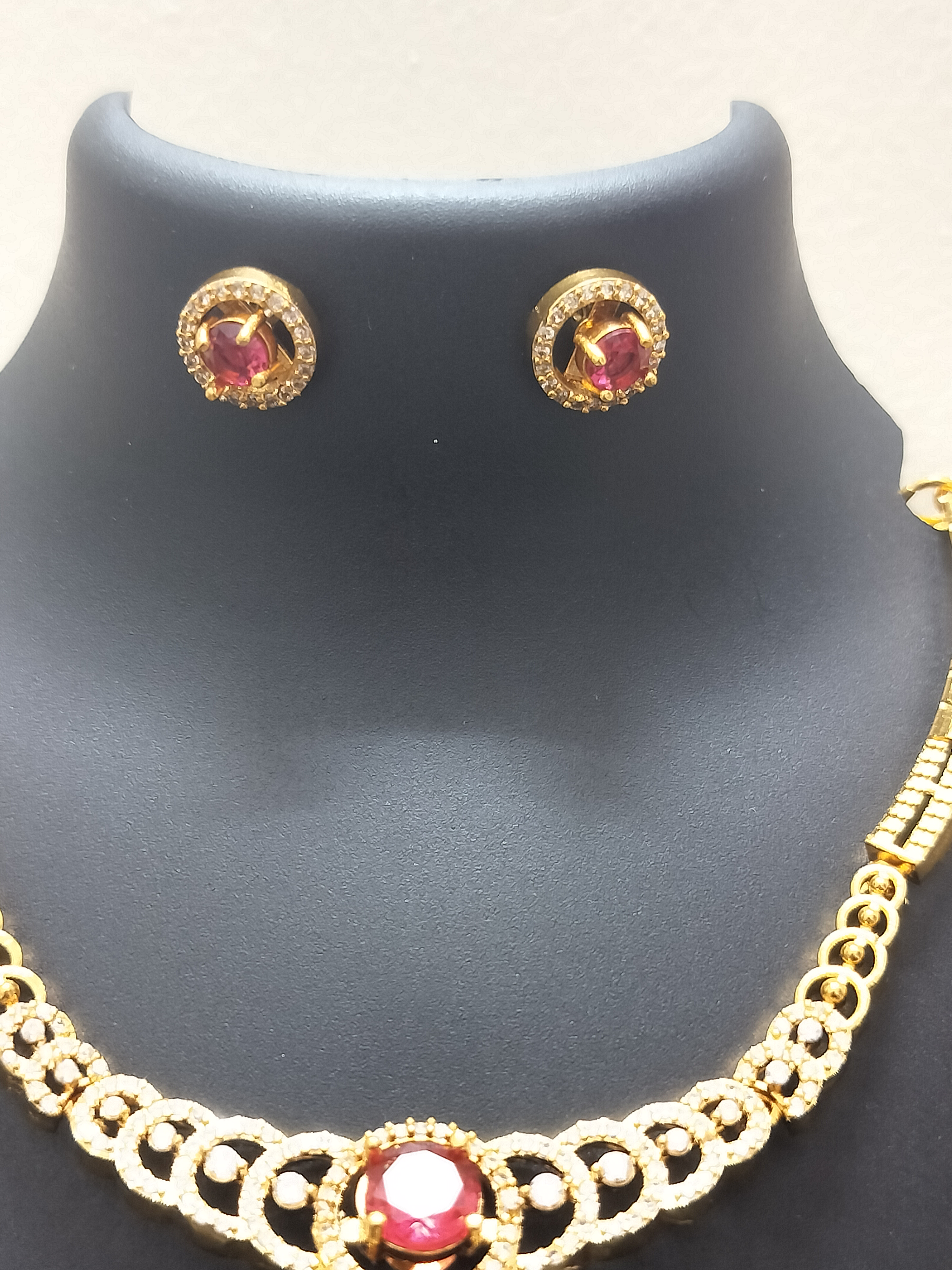 Elegant gold plated mutiple stone colour
