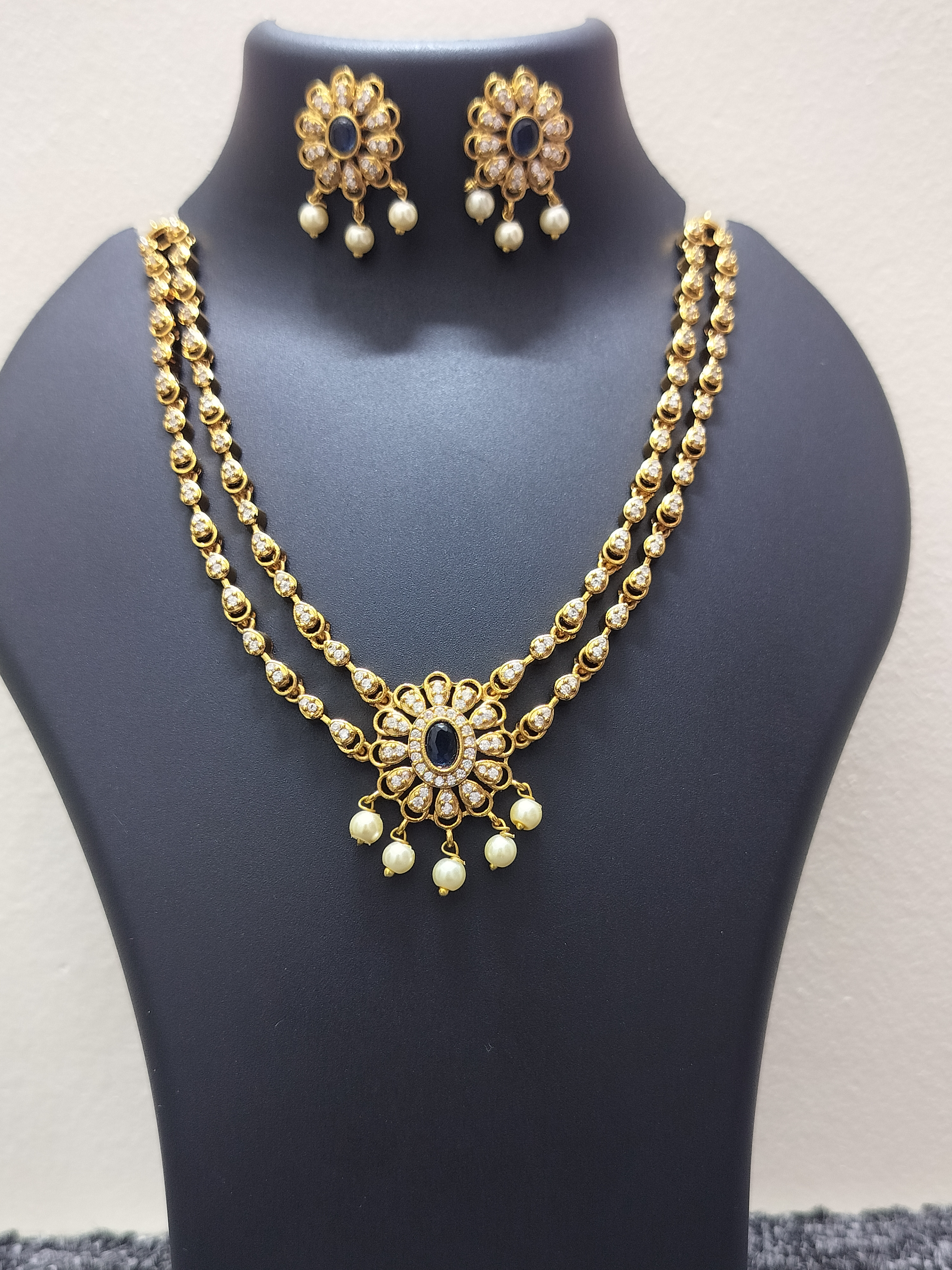 Luxury double chain,traditional pearl drop
