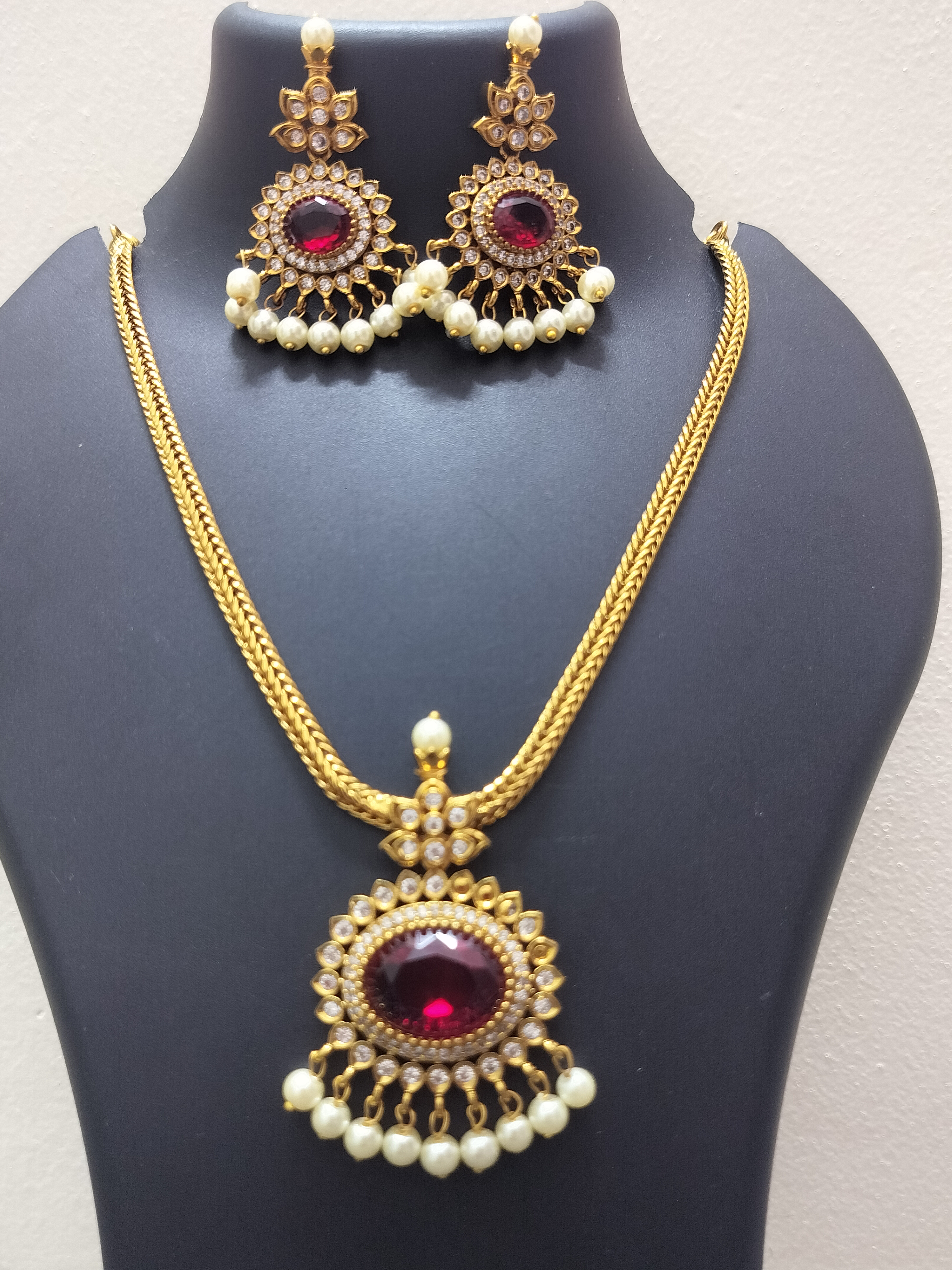 Royal ruby stone ,heritage antique